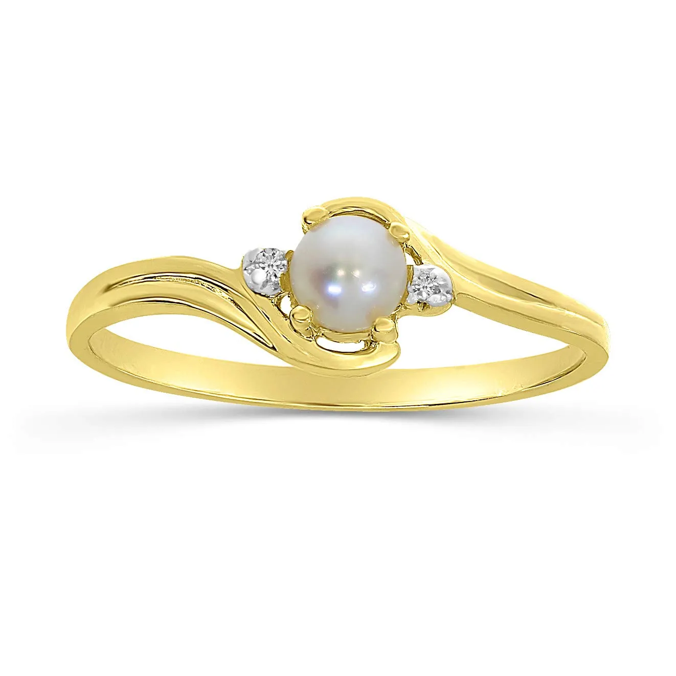 Freshwater Cultured Pearl and Diamond Ring in 14K Yellow Gold with .01 Ct Diamond Accents